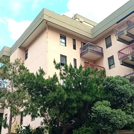 Dimora Eleutheria Апартаменты *